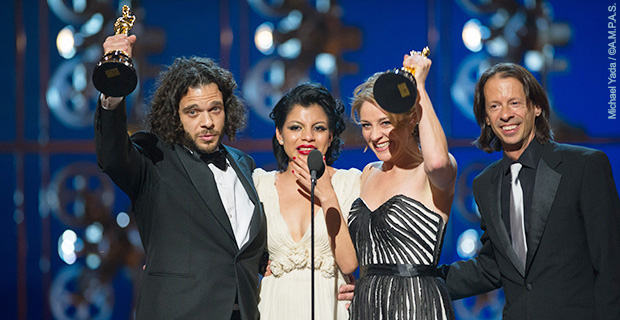 Sean Fine '96 and Andrea Nix Fine accept the Oscar&reg; for best documentary short subject for &ldquo;Inocente&rdquo; during the live ABC Telecast of The Oscars&reg; from the Dolby&reg; Theatre in Hollywood, CA, Sunday, February 24, 2013.
