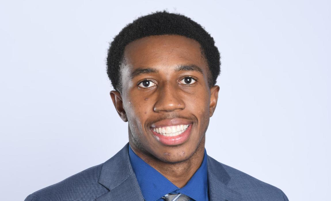 Alexander Mitchell headshot