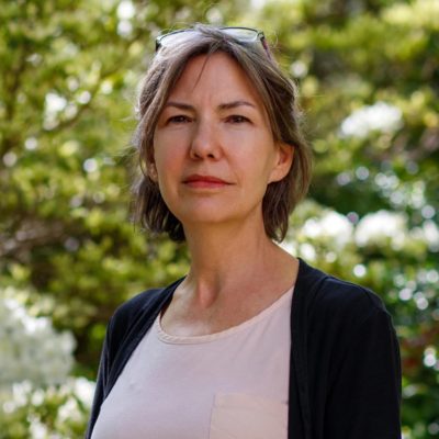 Andrea Lanoux Headshot