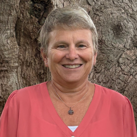 Cheryl Banker Headshot