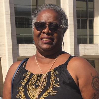 Dr. Lois Mendez Catlin ’80