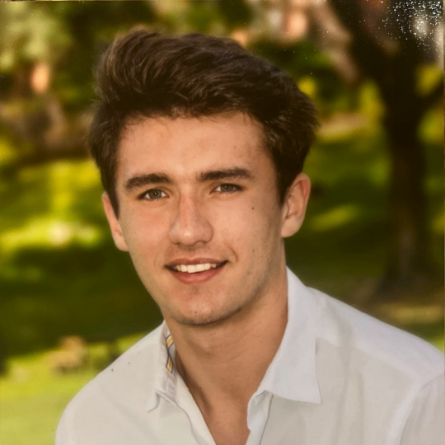 Nicholas McLaughlin ’25 Headshot