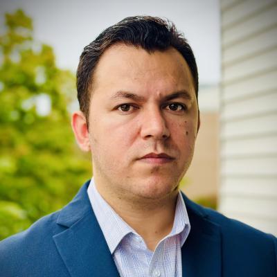 Obaidullah Wardak Headshot