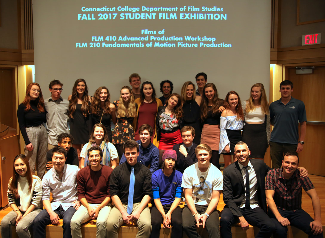 Fall 2017 exhibition group photo