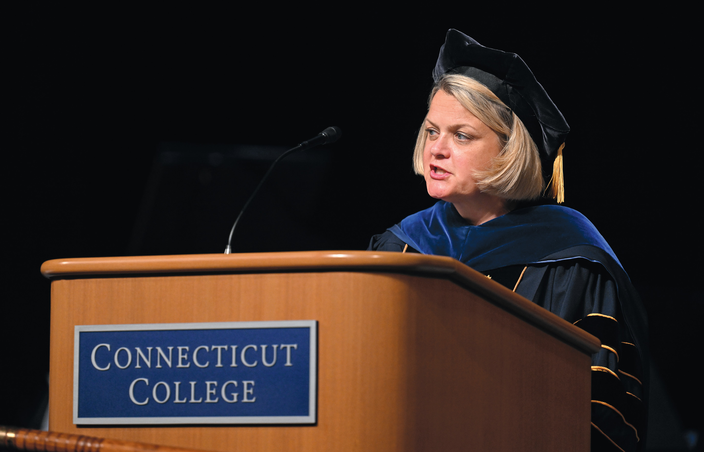 Image of President Chapdelaine speaking at Convocation