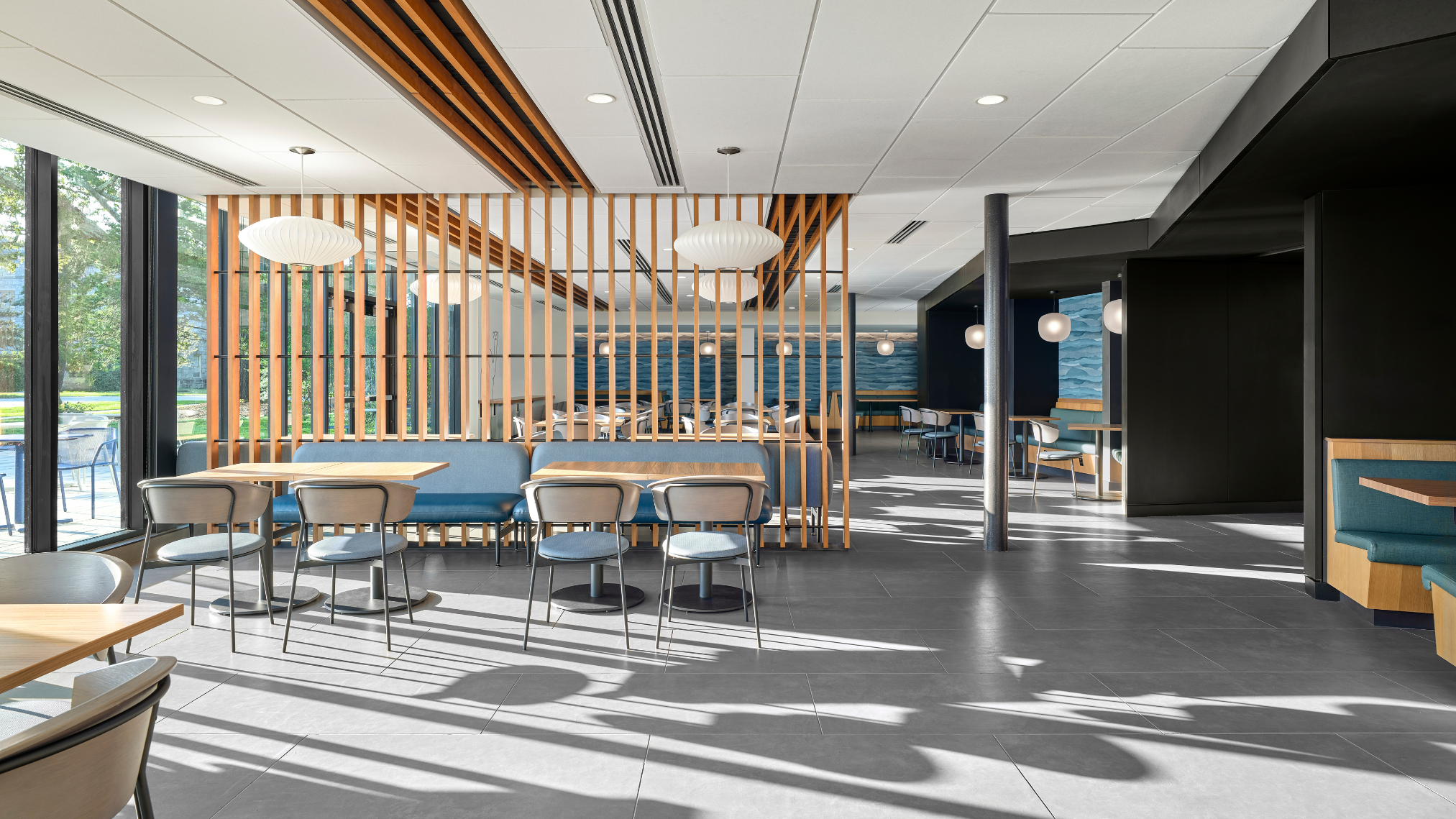 Seating at Oasis at Cro