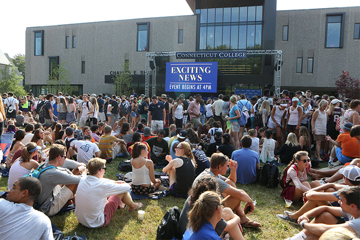 The front of Shain Library swelled with students, alumni, faculty and staff, Sept. 8, in anticipation of the special announcement by the president.