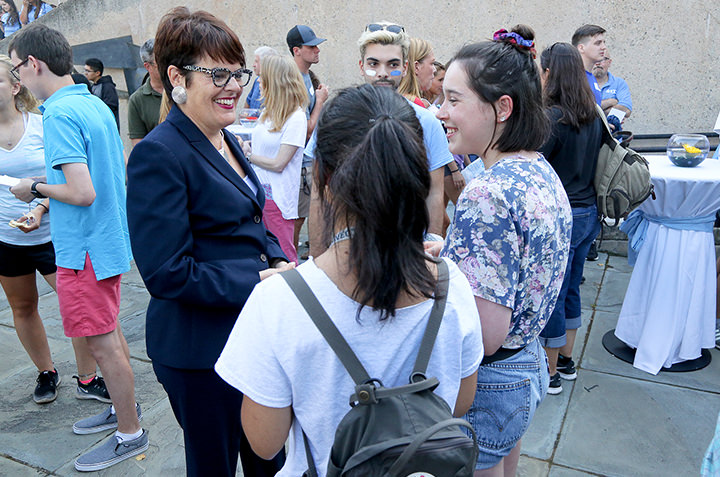 President Bergeron welcomes incoming students during Move-In Day 2018.
