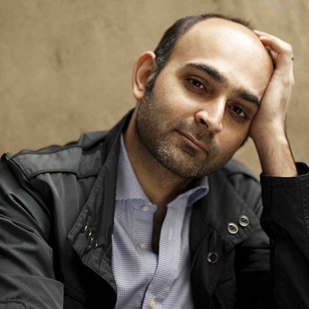 Headshot of Mohsin Hamid