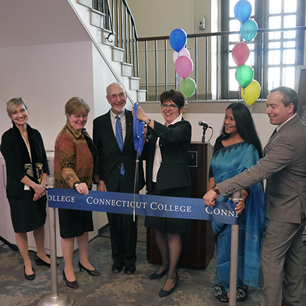 President Katherine Bergeron cuts the ribbon to official dedicate the Otto and Fran Walter Commons for Global Study and Engagement.