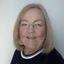 A portrait of trustee Andrea Braun Tarbox ’72 P’09