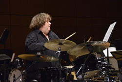 Adjunct Assistant Professor of Music Peter Jarvis will perform in “Looking Forward/Looking Back: Musical Reflections.” (Home page: Kumi Ogano, adjunct assistant professor of music)