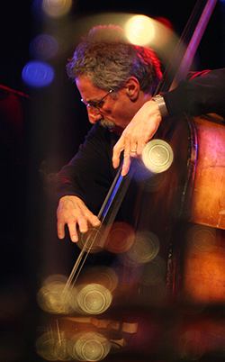 Photo: Juan Carlos Hernandez. Home page thumbnail: Steven Laschever.
